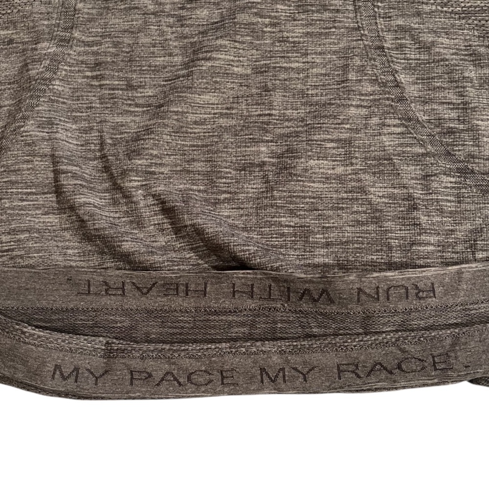 Swiftly Tech Short-Sleeve Shirt 2.0 Hip Length Grey 10 - Picture 3 of 5